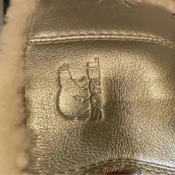 Disney X Sorel Joan of Arctic II - Picture 8 of 10